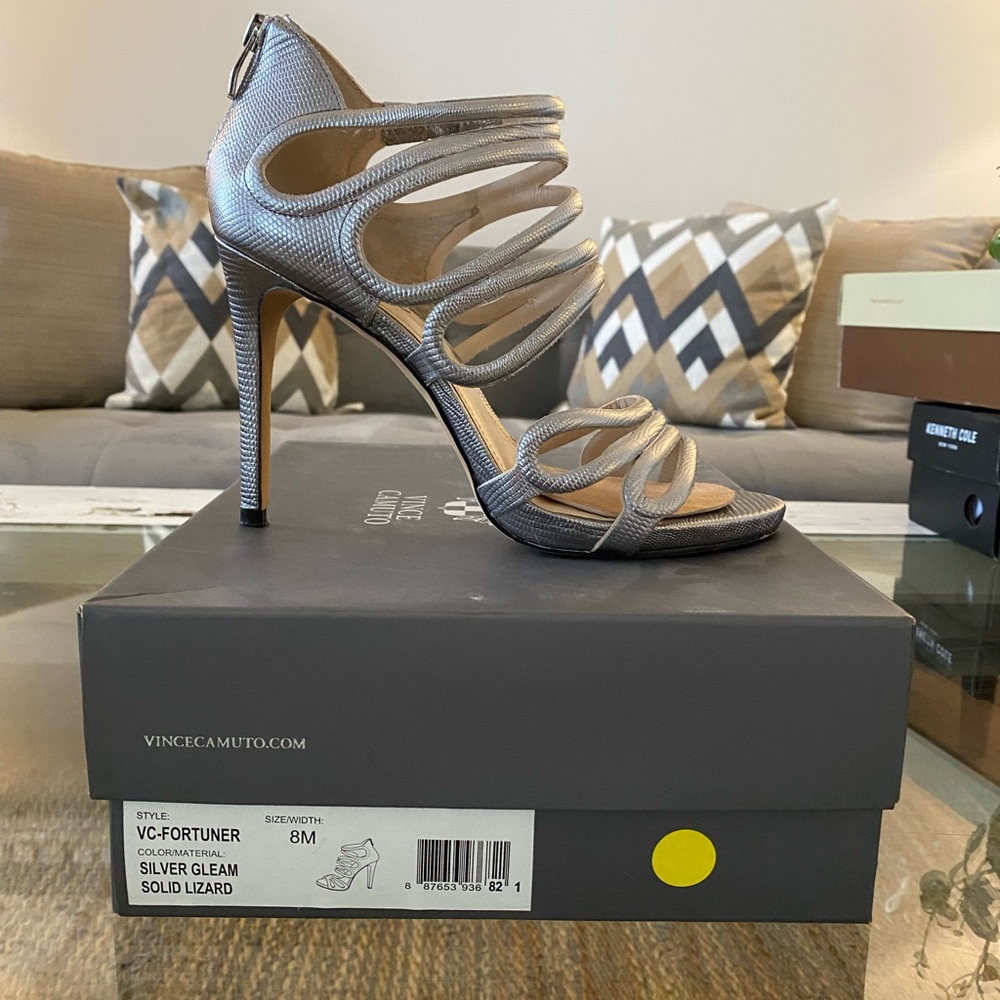 Vince Camuto